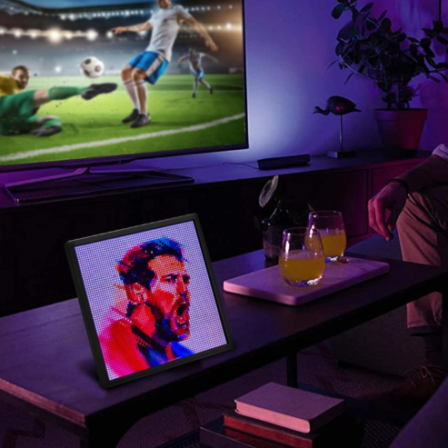 Écran intelligent LED Pixel Matrix RGB 64x64, affichage Bluetooth contrôlé par application, panneau lumineux DIY pour art numérique, jeu, anime et déco de chambre